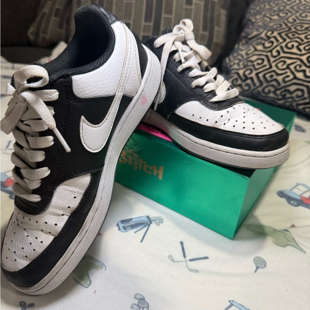 Nike Black Mesh Sneakers - Picture 4 of 10